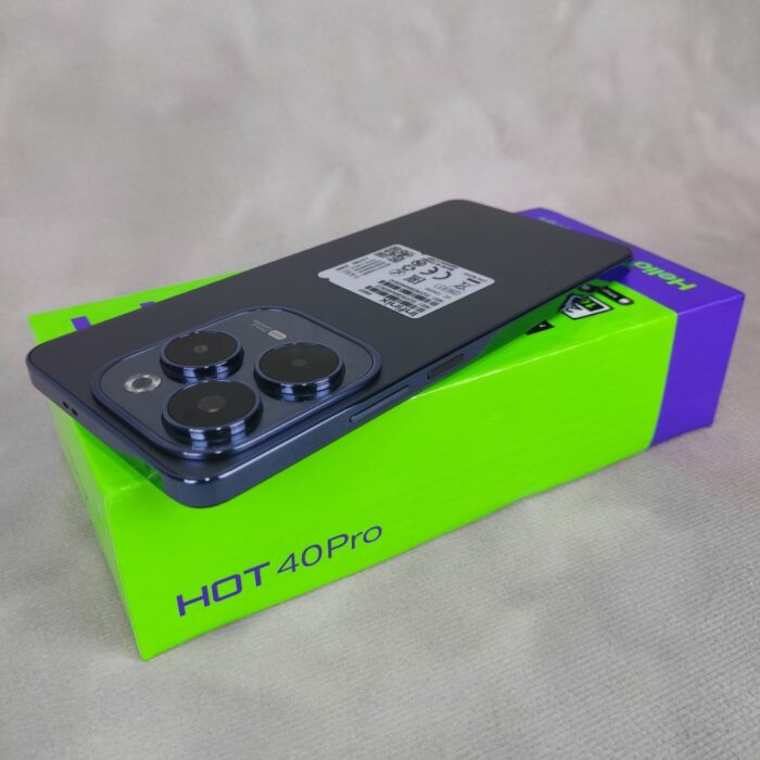 Infinix Hot 40 Pro Черный