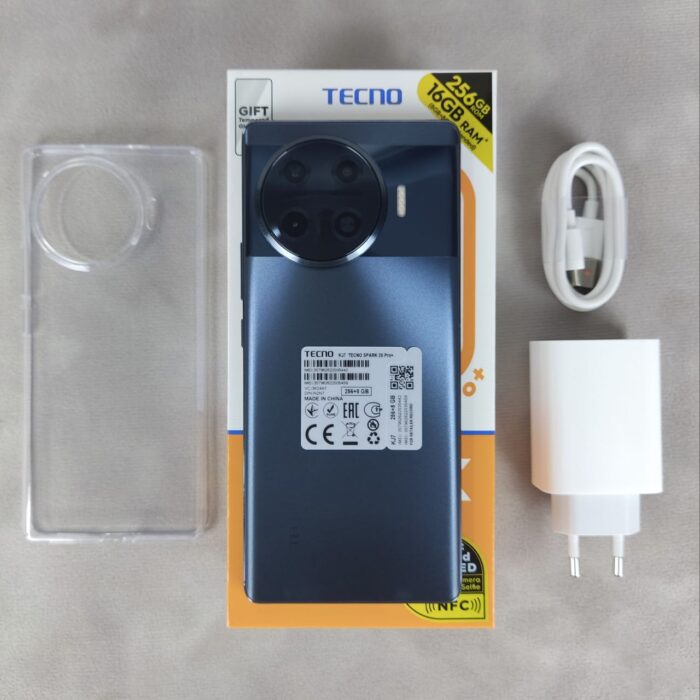 TECNO Spark 20 Pro Plus Черный